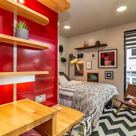 Romantic Getaway Studio Pods Close To City Centre With Free Wifi Дербі Екстер'єр фото