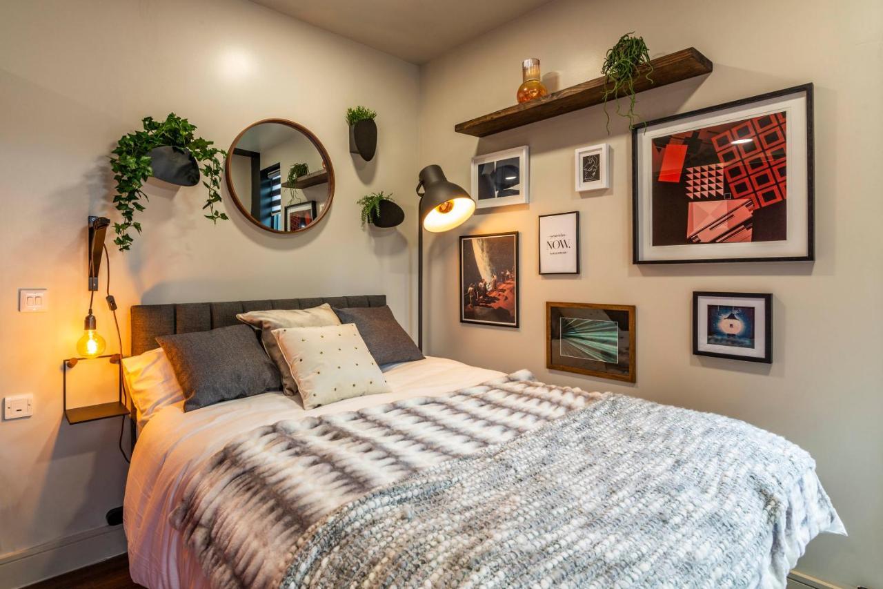 Romantic Getaway Studio Pods Close To City Centre With Free Wifi Дербі Екстер'єр фото